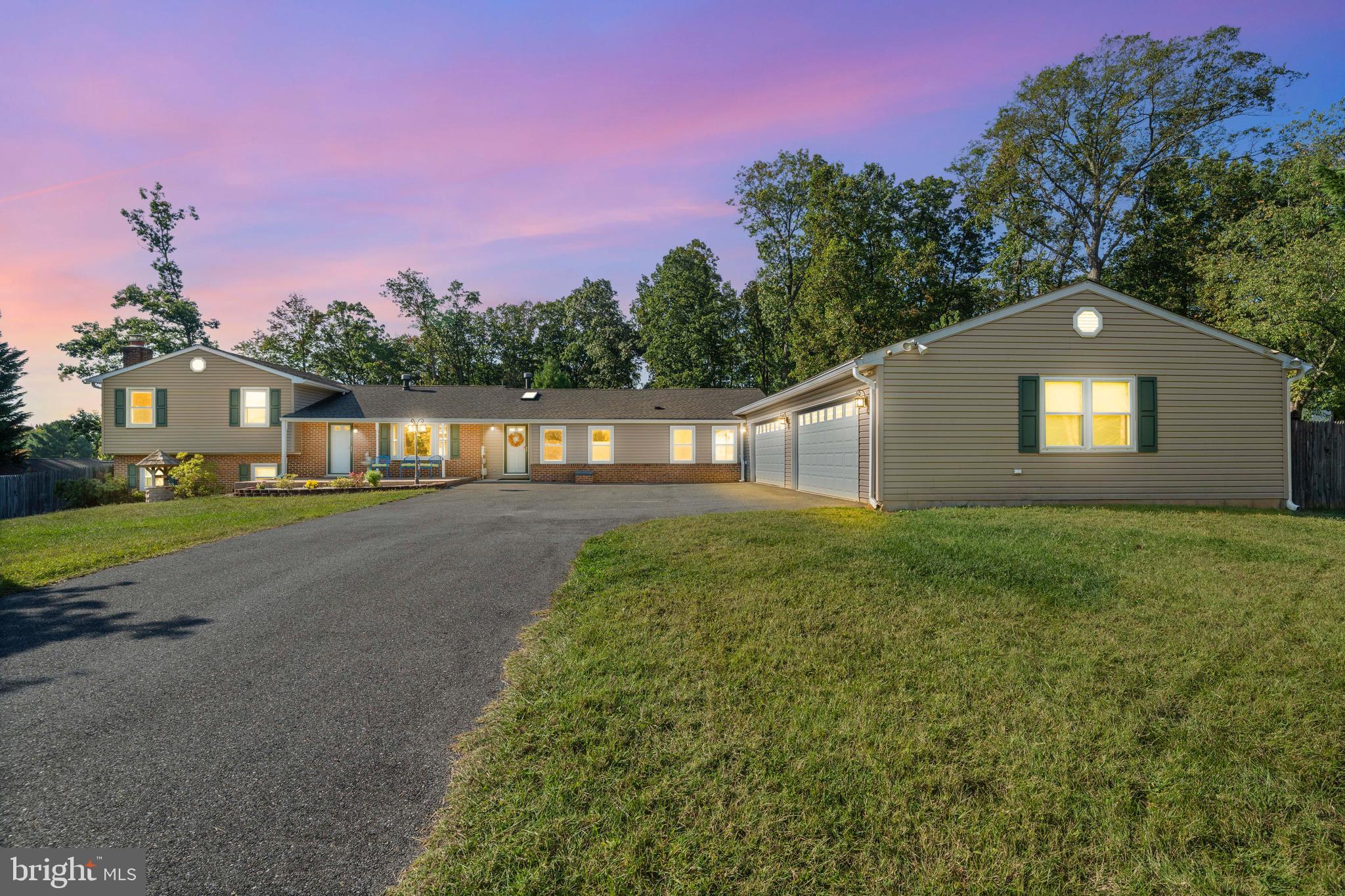 11402 MEADOWLARK DRIVE