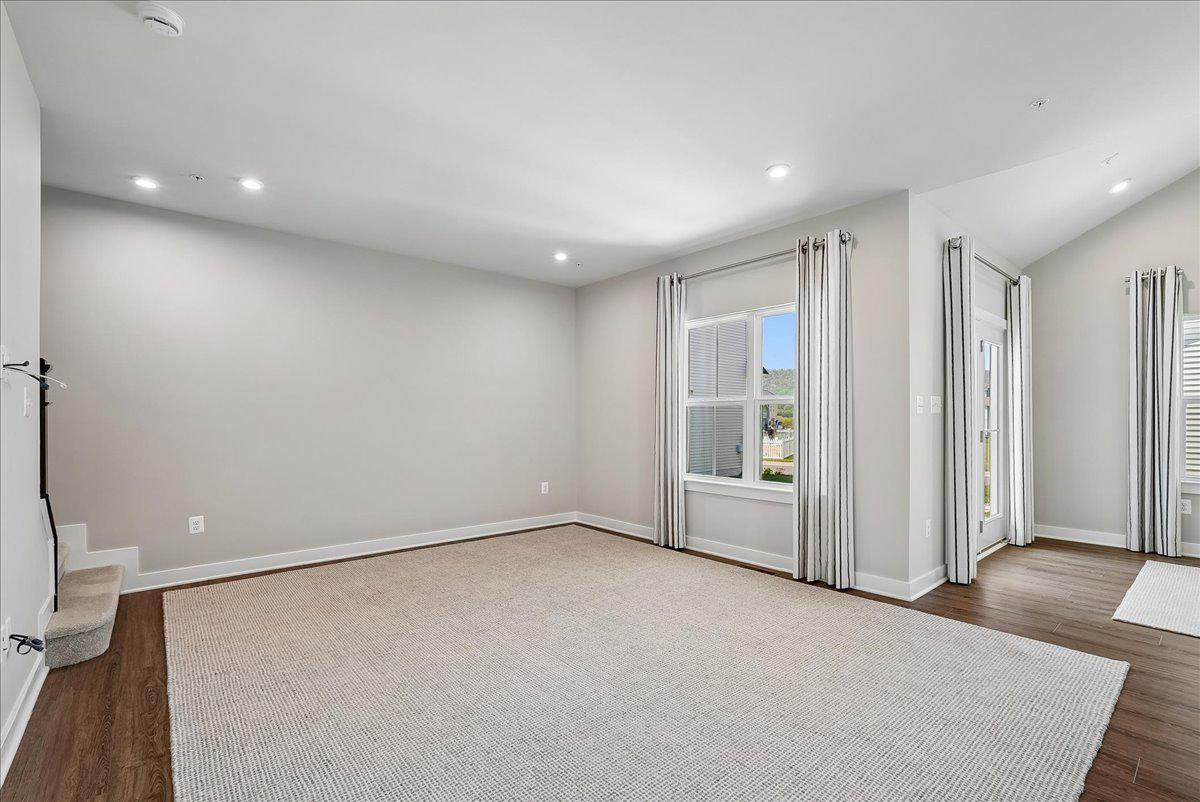 1303 POTOMAC VIEW PARKWAY