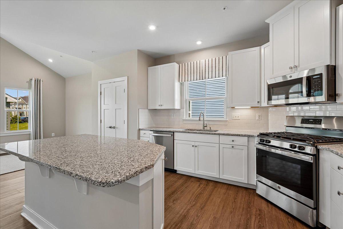 1303 POTOMAC VIEW PARKWAY