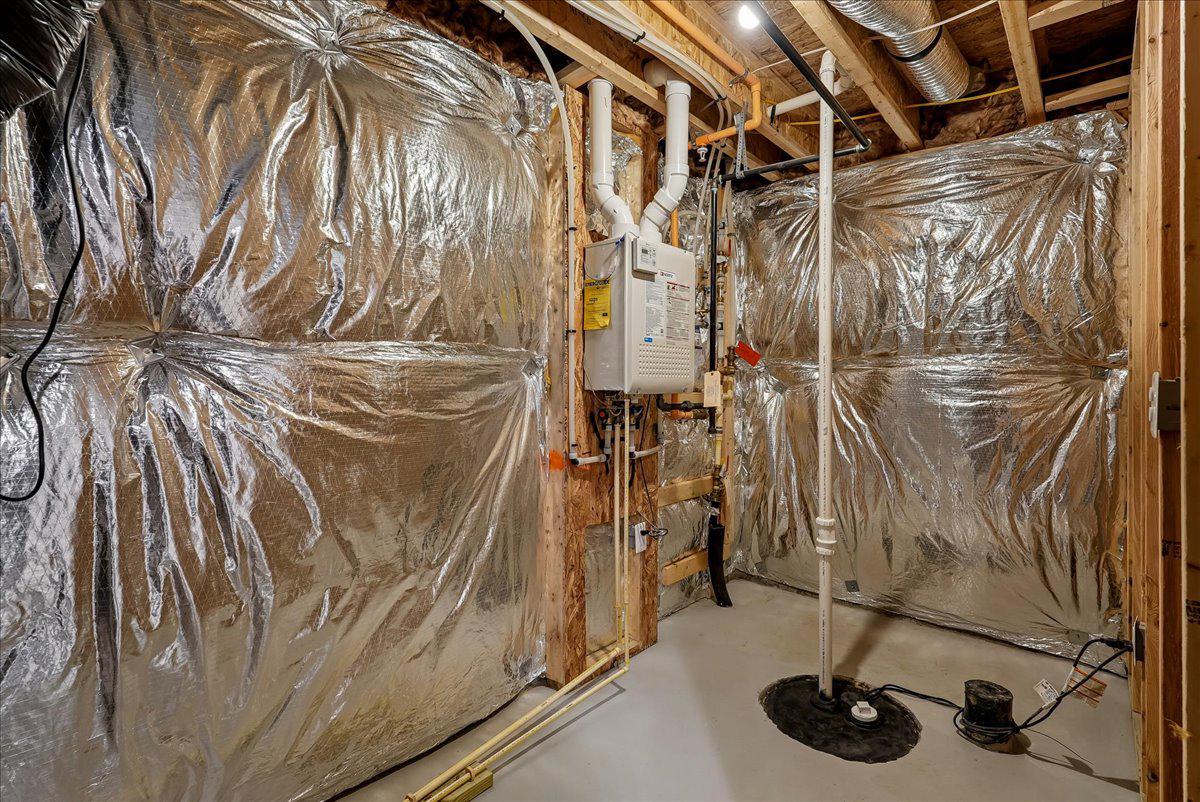 1303 POTOMAC VIEW PARKWAY