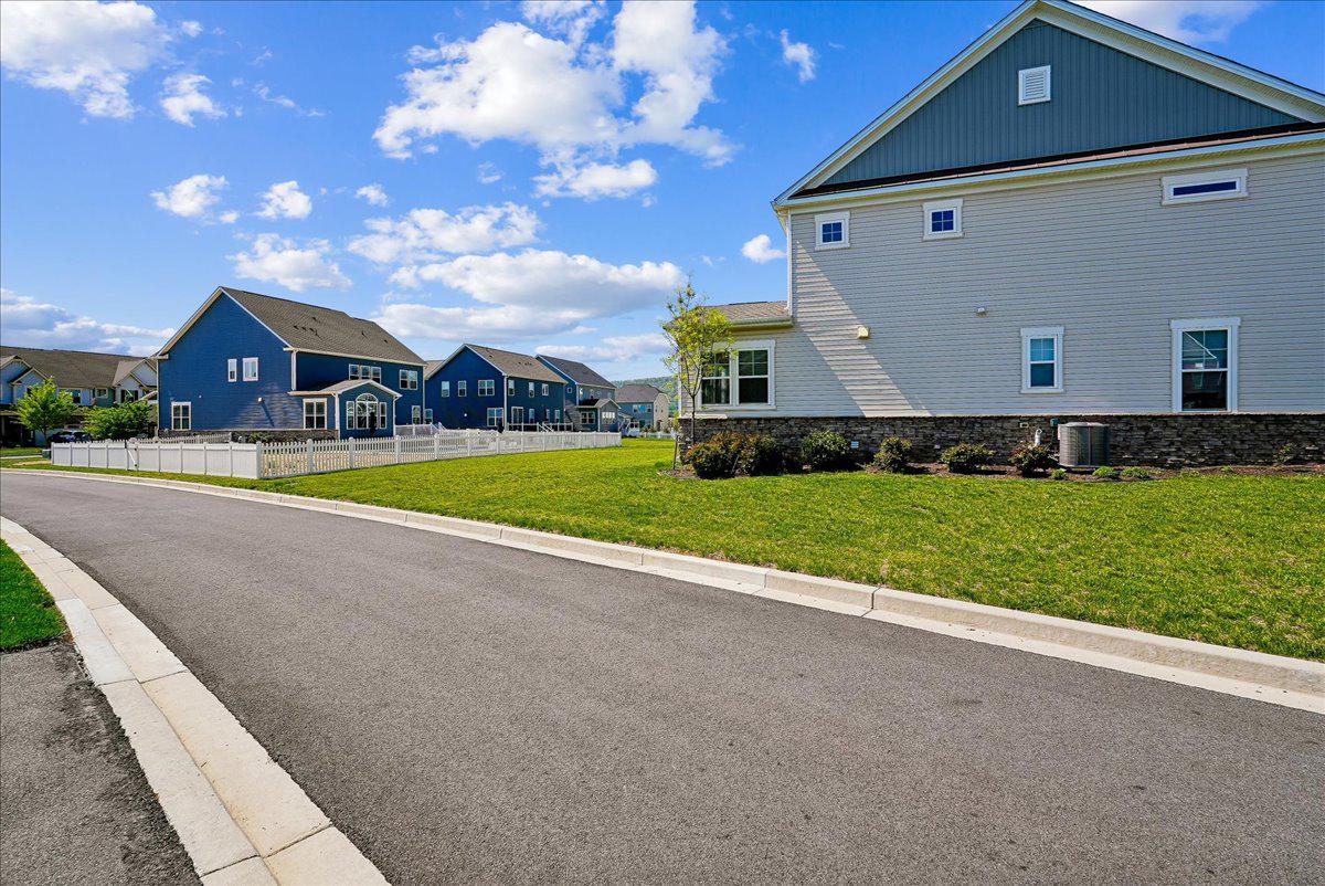 1303 POTOMAC VIEW PARKWAY