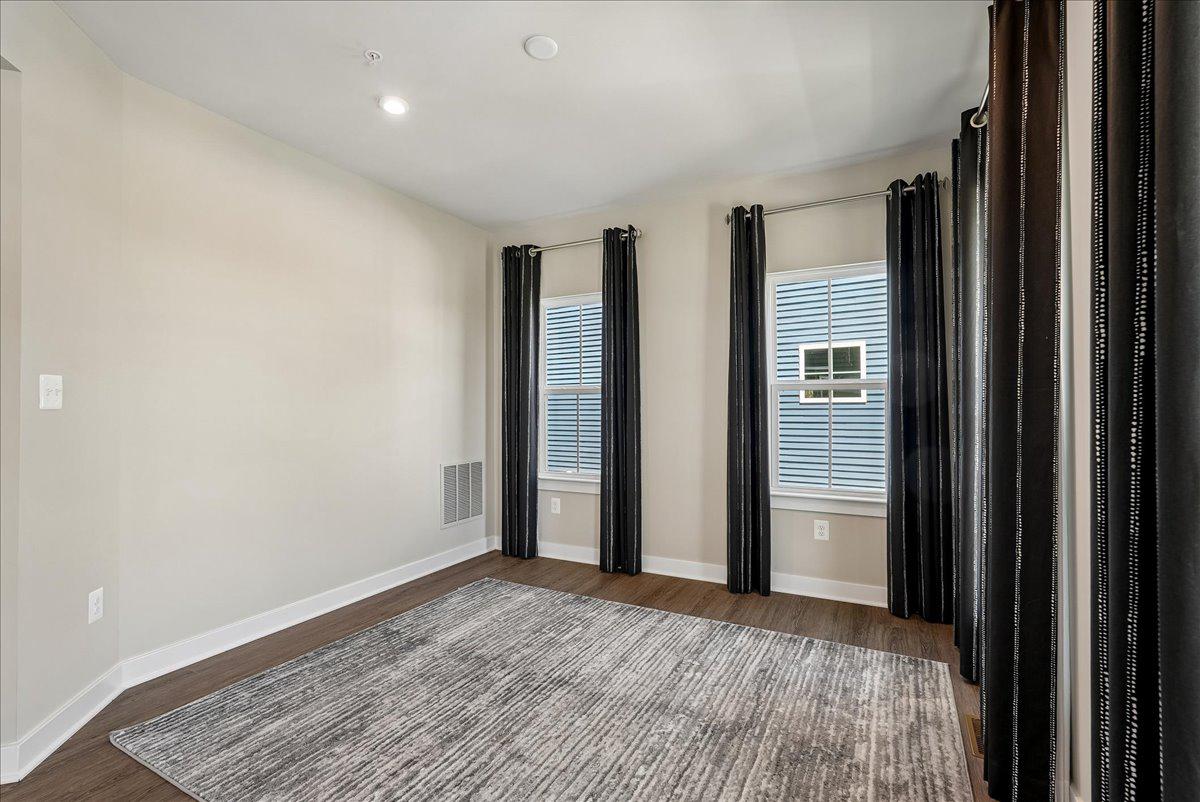 1303 POTOMAC VIEW PARKWAY