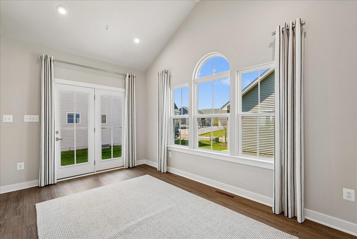 1303 POTOMAC VIEW PARKWAY