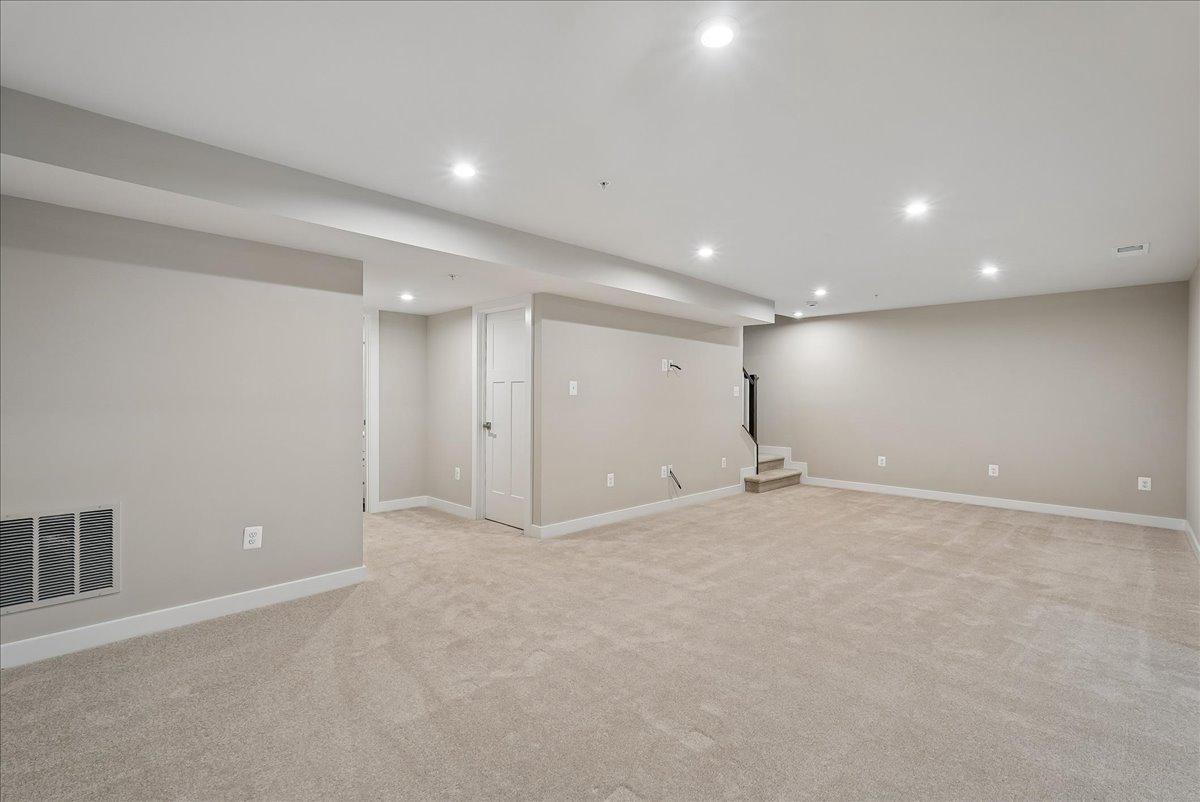 1303 POTOMAC VIEW PARKWAY