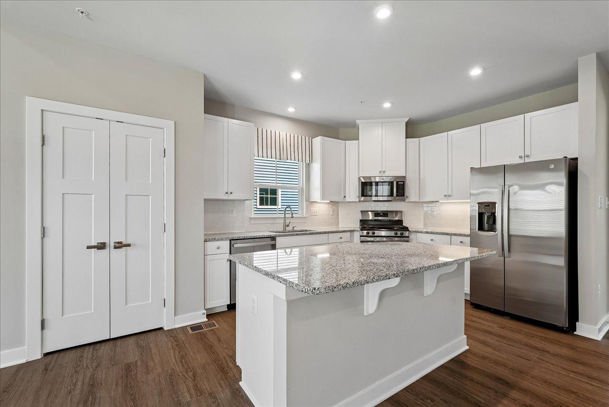 1303 POTOMAC VIEW PARKWAY