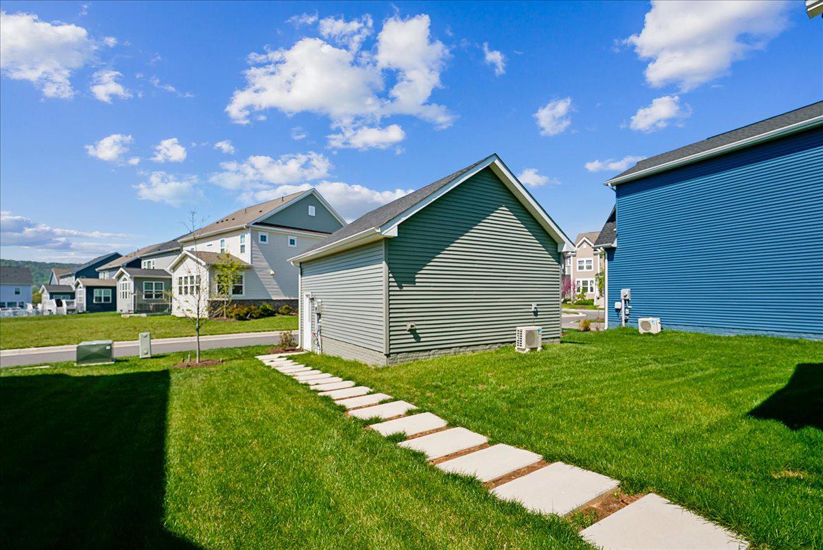 1303 POTOMAC VIEW PARKWAY