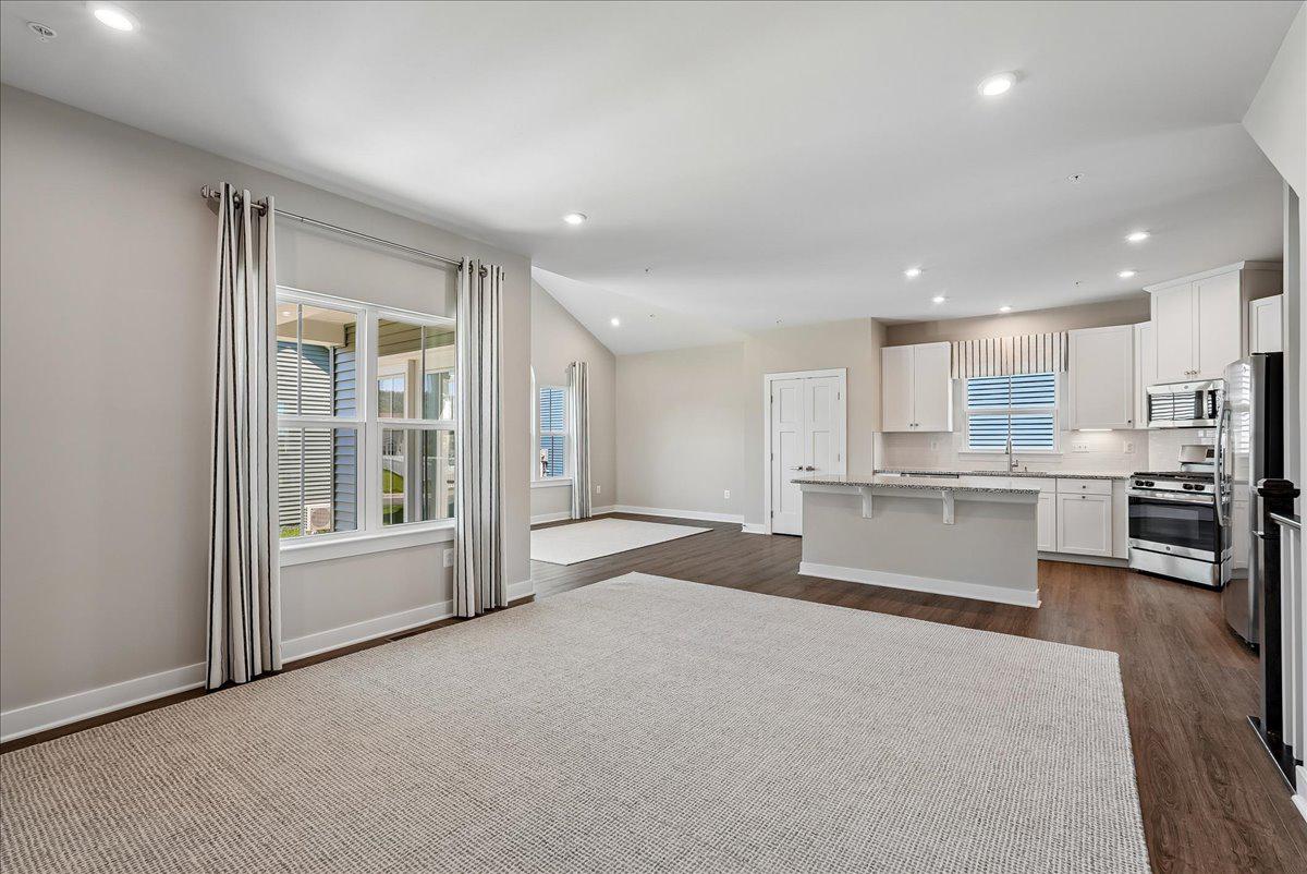 1303 POTOMAC VIEW PARKWAY