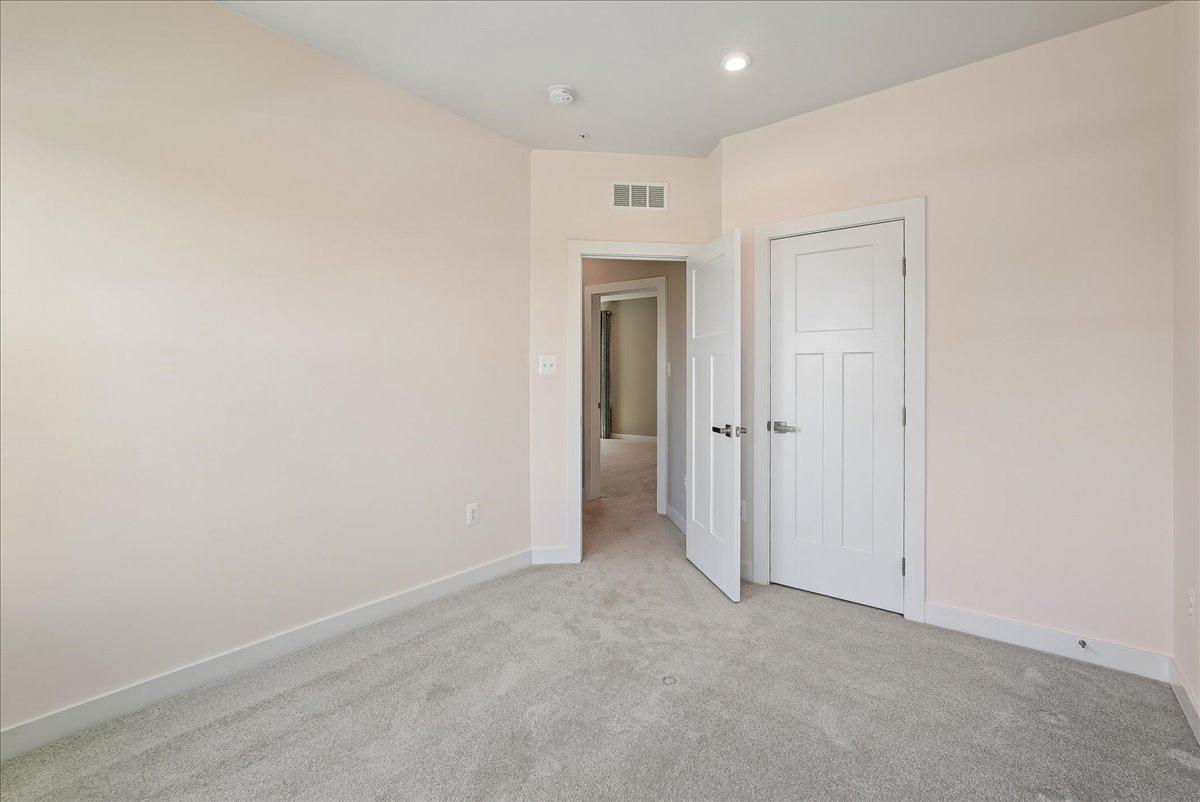 1303 POTOMAC VIEW PARKWAY