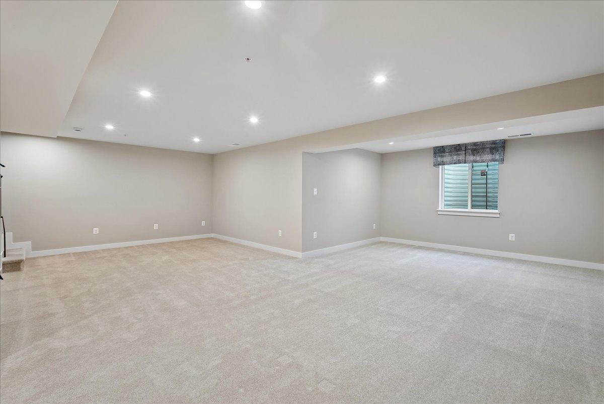 1303 POTOMAC VIEW PARKWAY