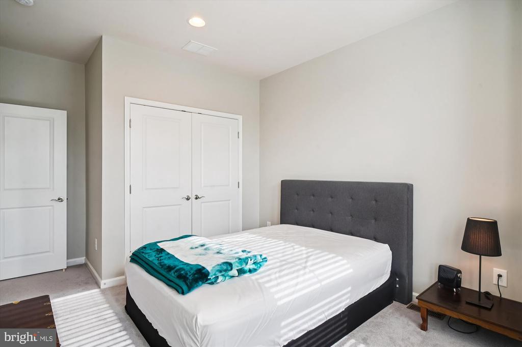 6947 COUNTRY CLUB TERRACE