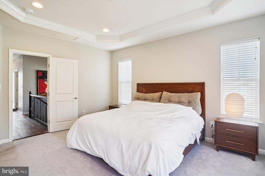 6947 COUNTRY CLUB TERRACE