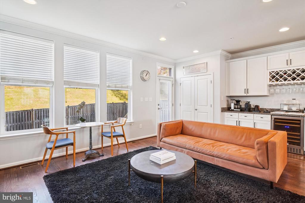 6947 COUNTRY CLUB TERRACE