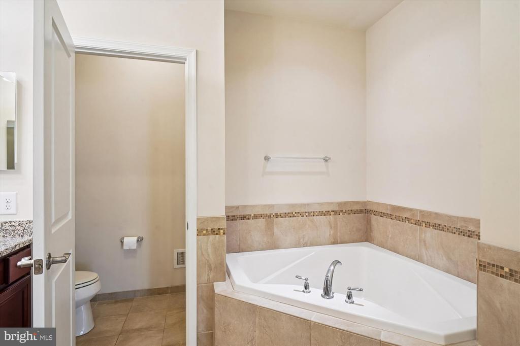6947 COUNTRY CLUB TERRACE