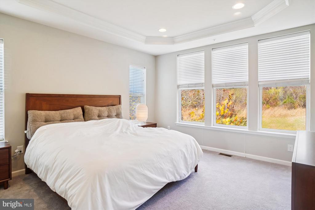 6947 COUNTRY CLUB TERRACE