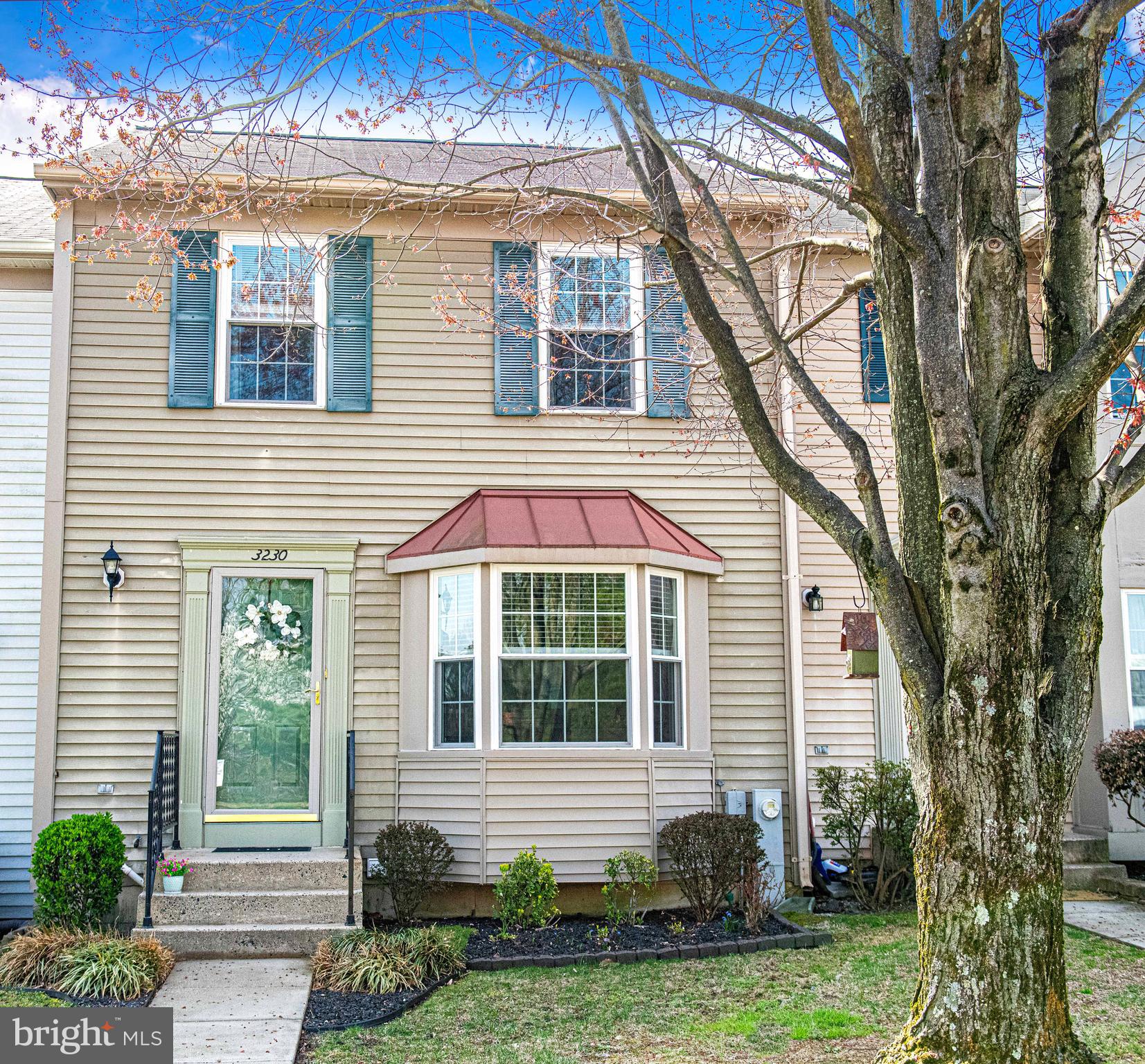 3230 PINE CREST COURT