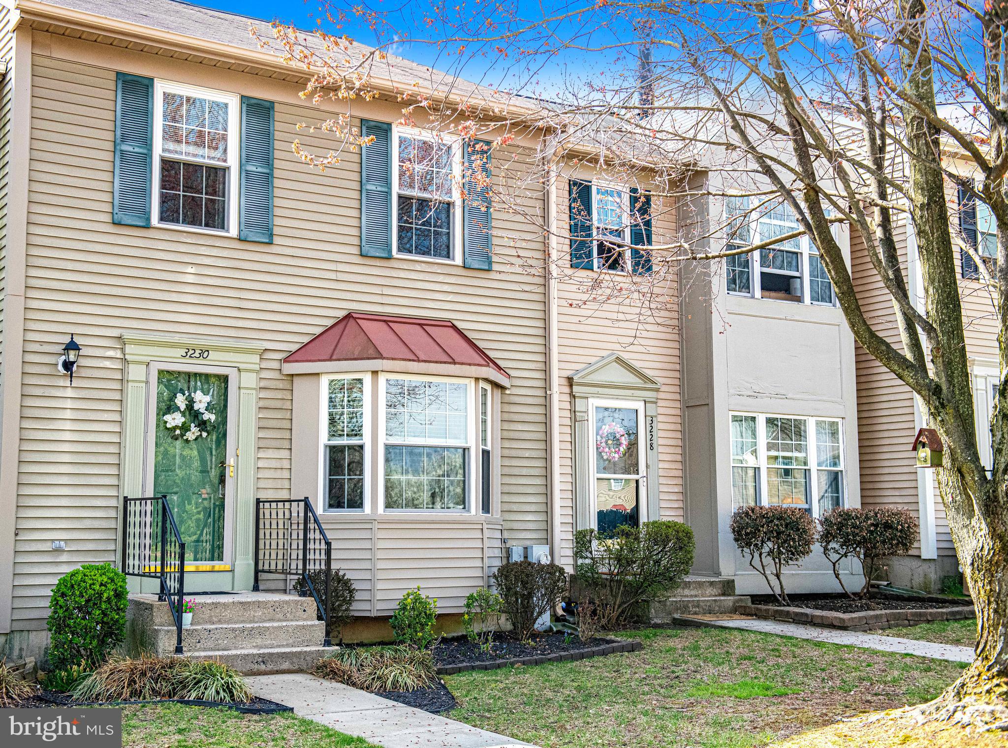 3230 PINE CREST COURT