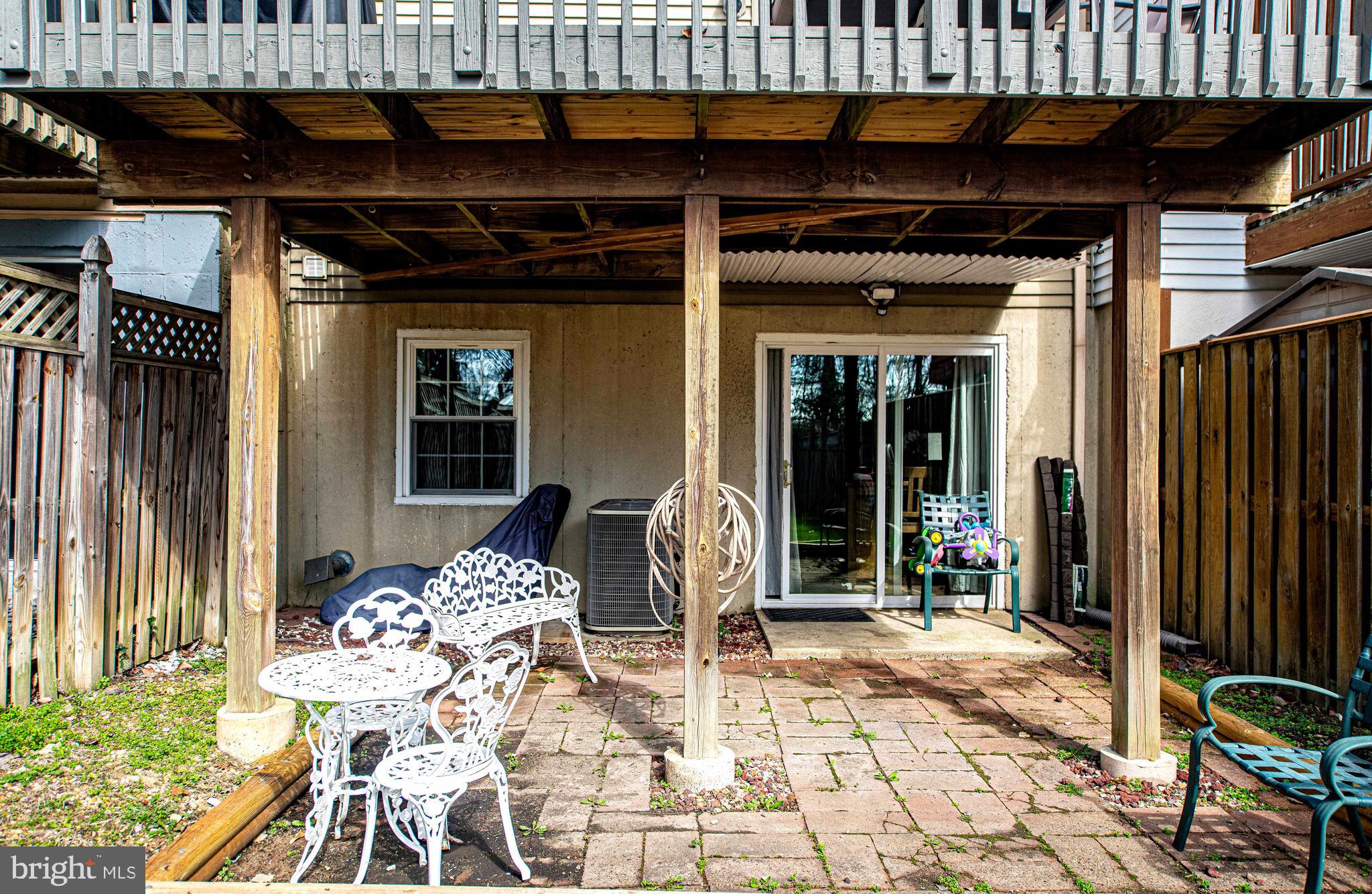 3230 PINE CREST COURT