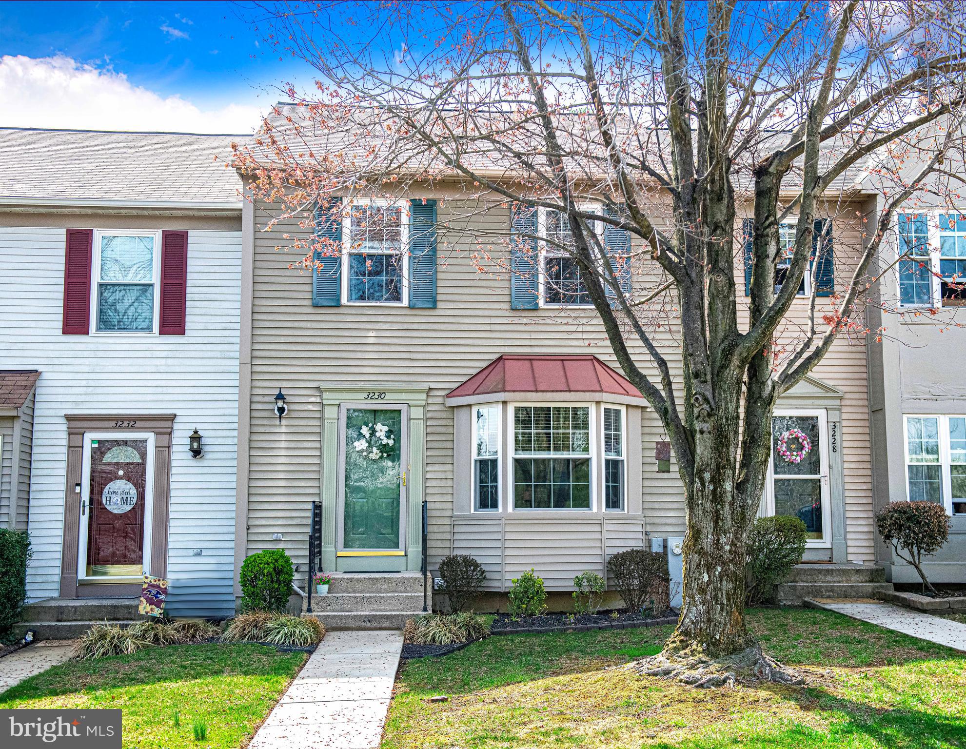 3230 PINE CREST COURT