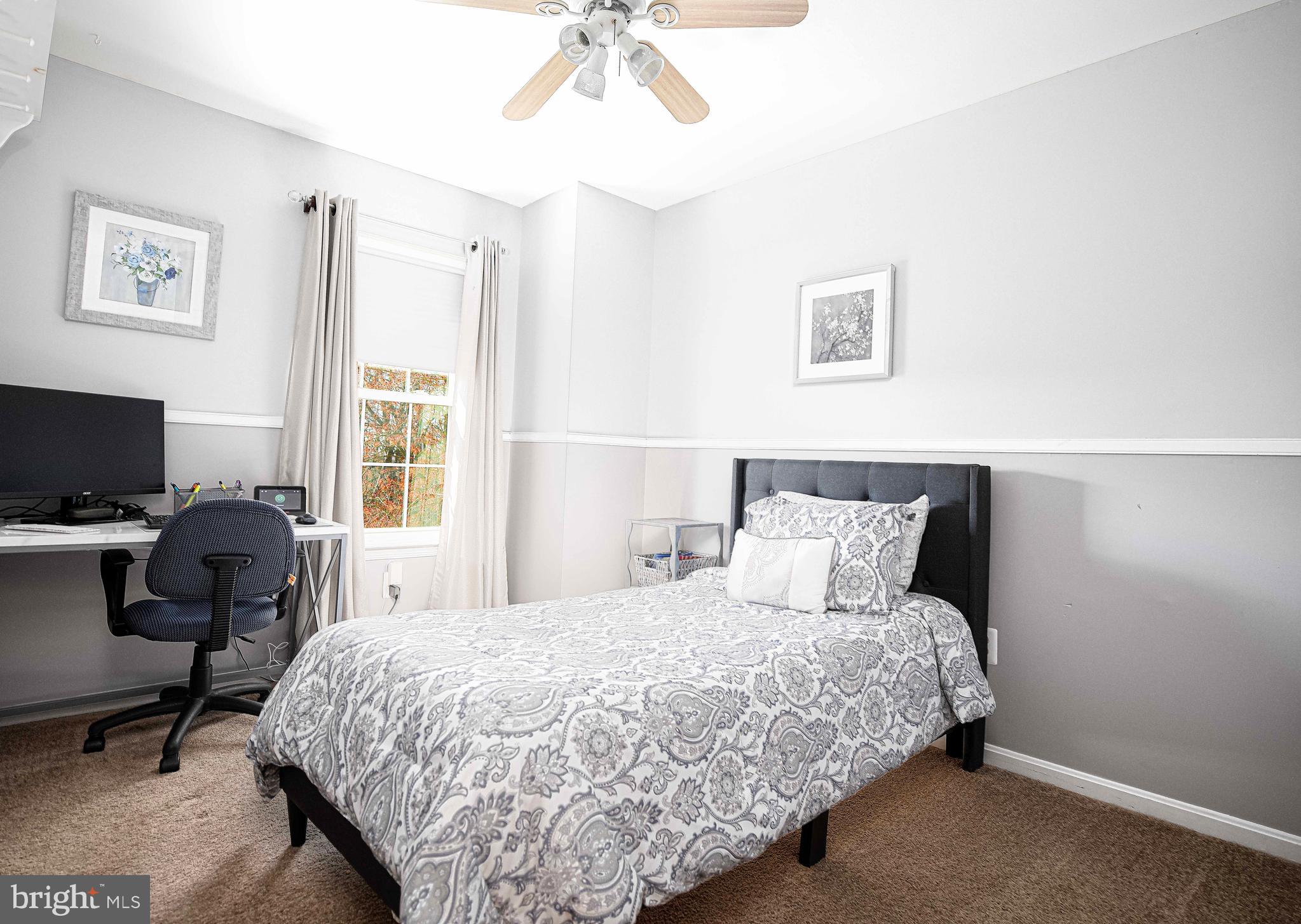 3230 PINE CREST COURT