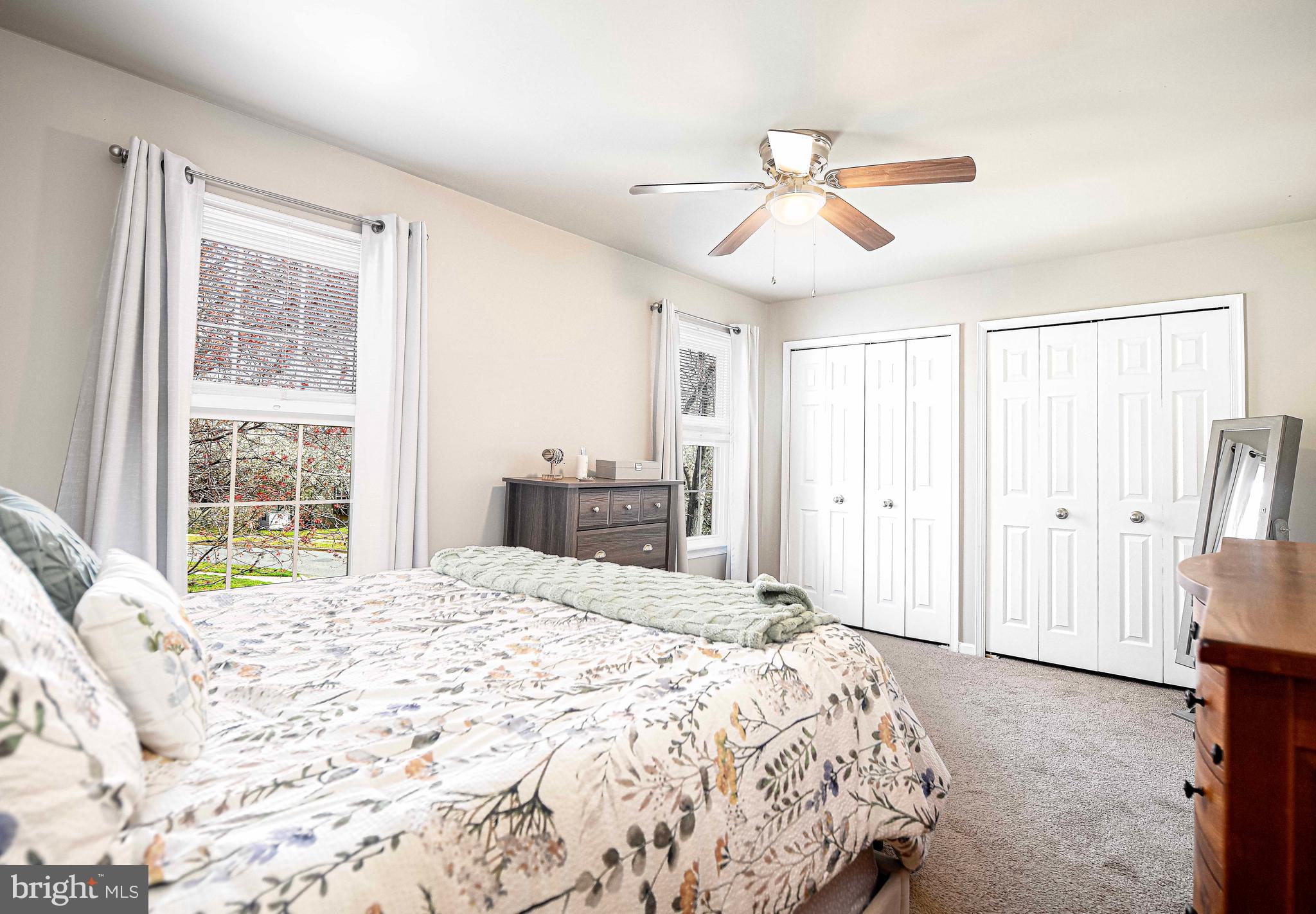 3230 PINE CREST COURT