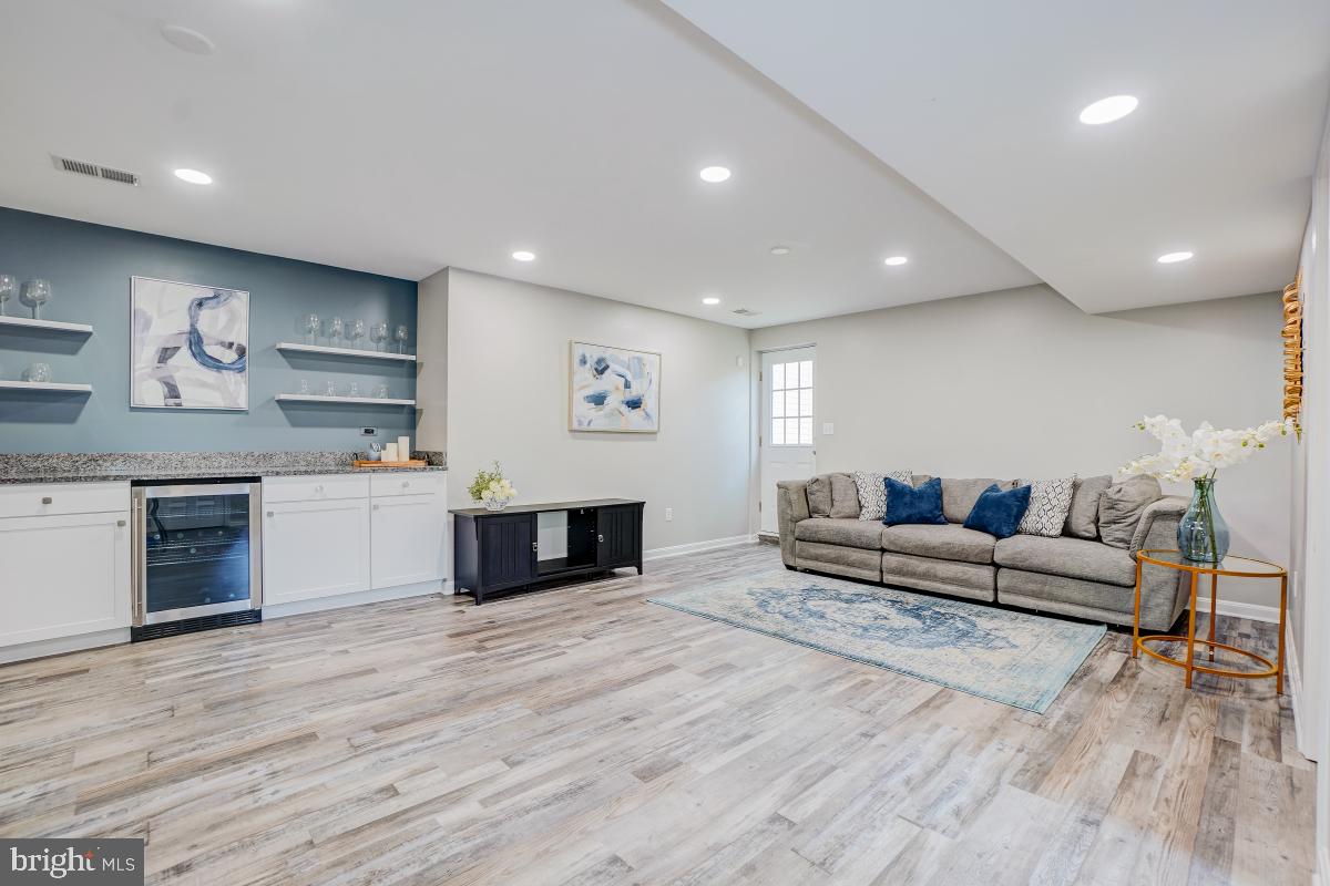6038 JOSEPH SCOTT DRIVE