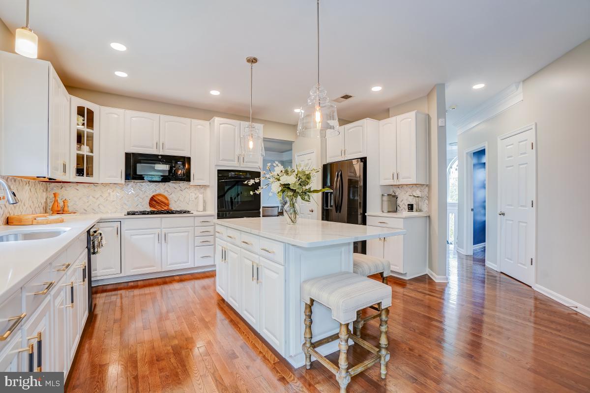6038 JOSEPH SCOTT DRIVE