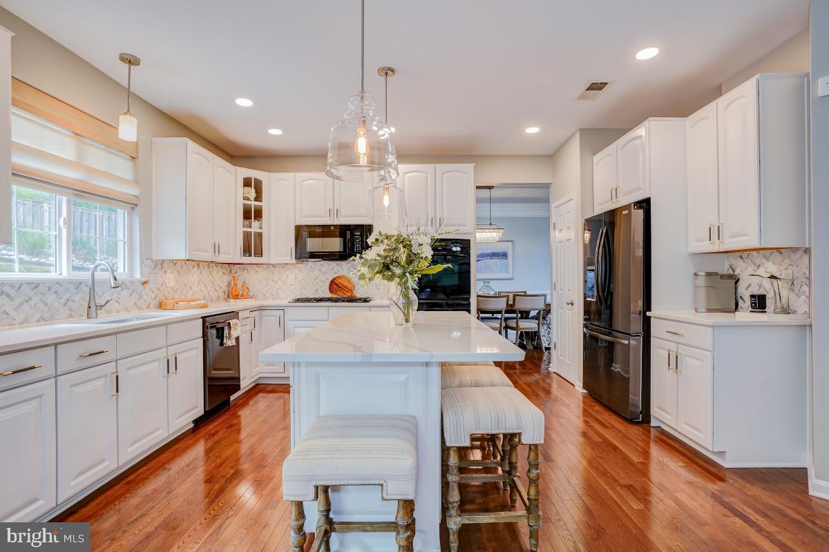 6038 JOSEPH SCOTT DRIVE