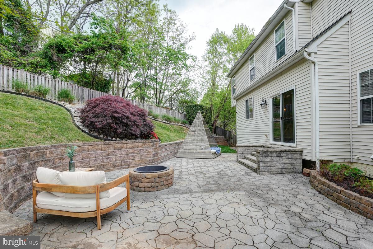 6038 JOSEPH SCOTT DRIVE