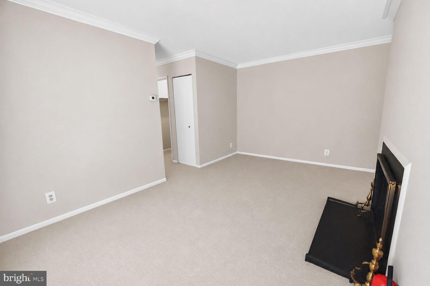 5915 TAMAR DRIVE 11