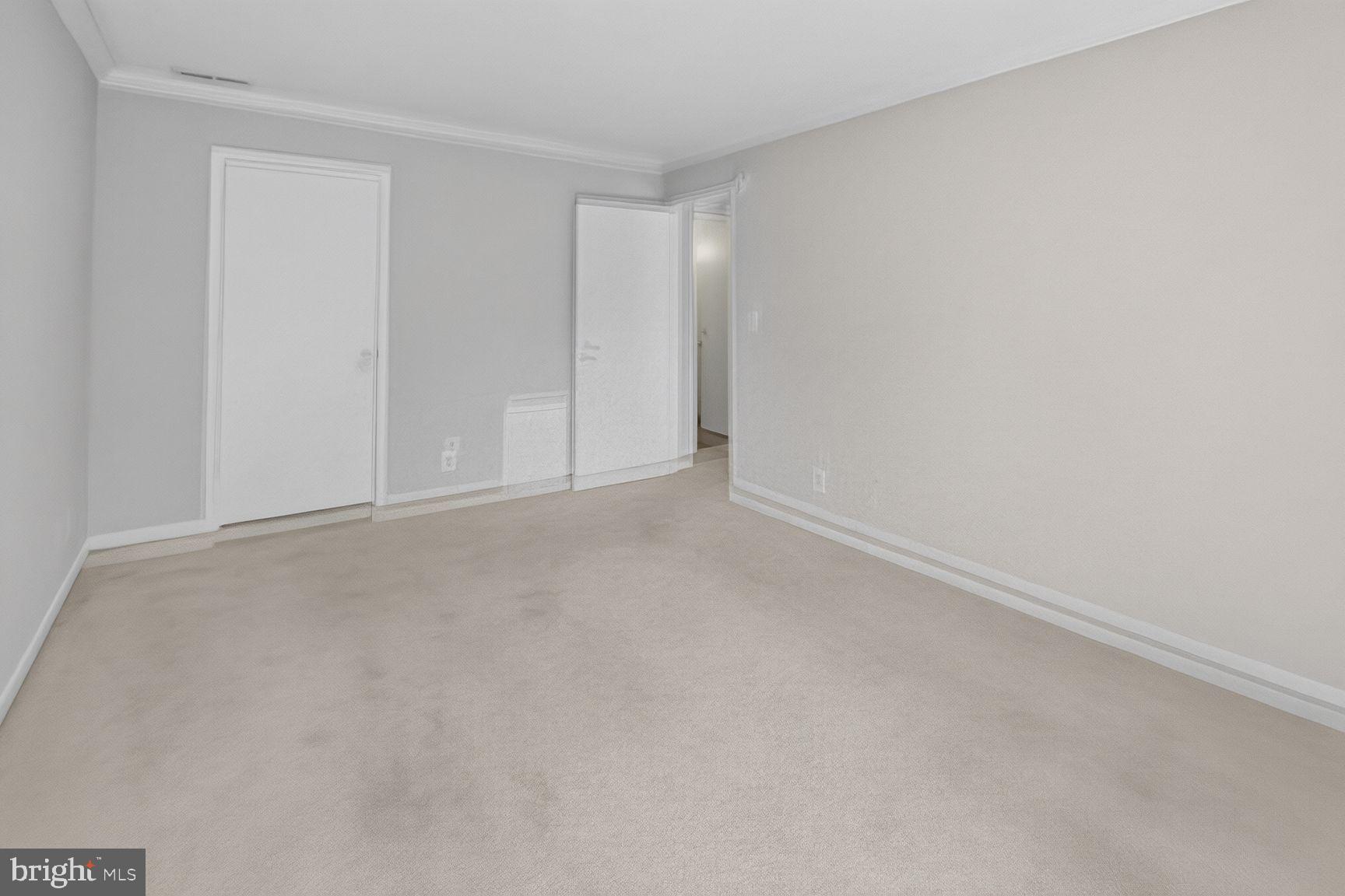 5915 TAMAR DRIVE 11