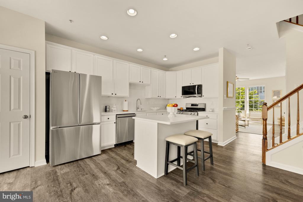 8338 STICKLEY COURT Unit: 76