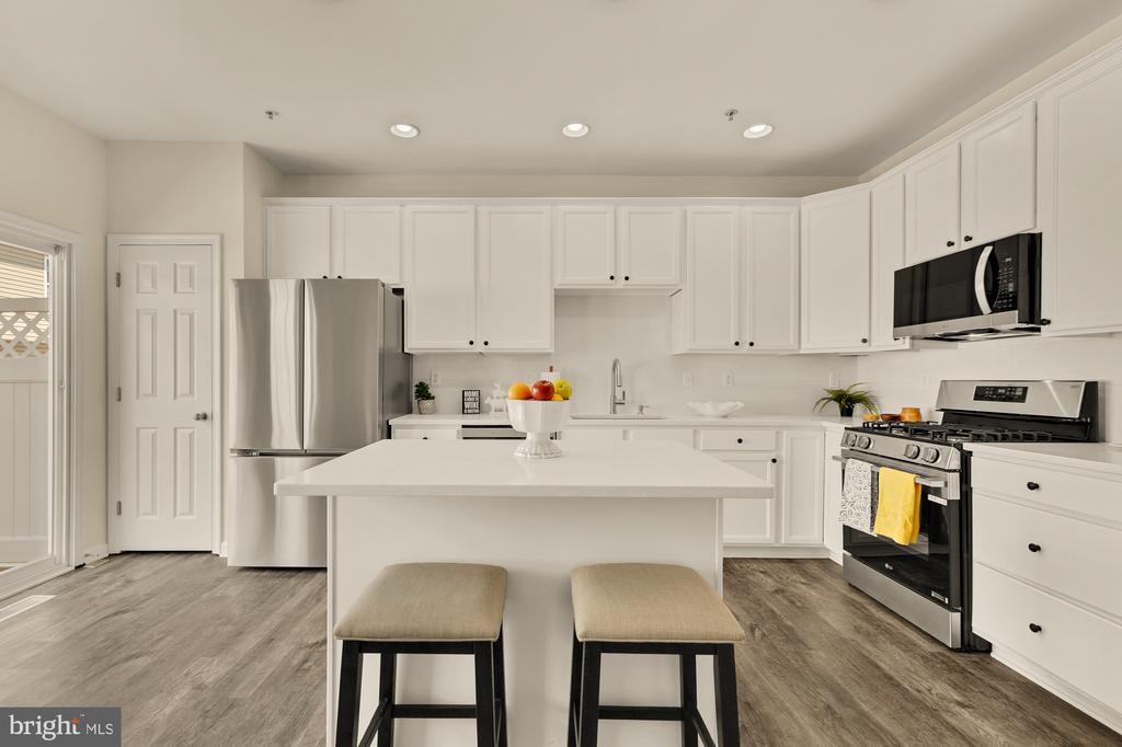8338 STICKLEY COURT Unit: 76