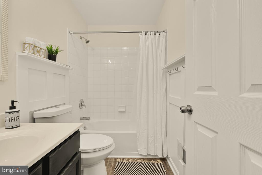 8338 STICKLEY COURT Unit: 76