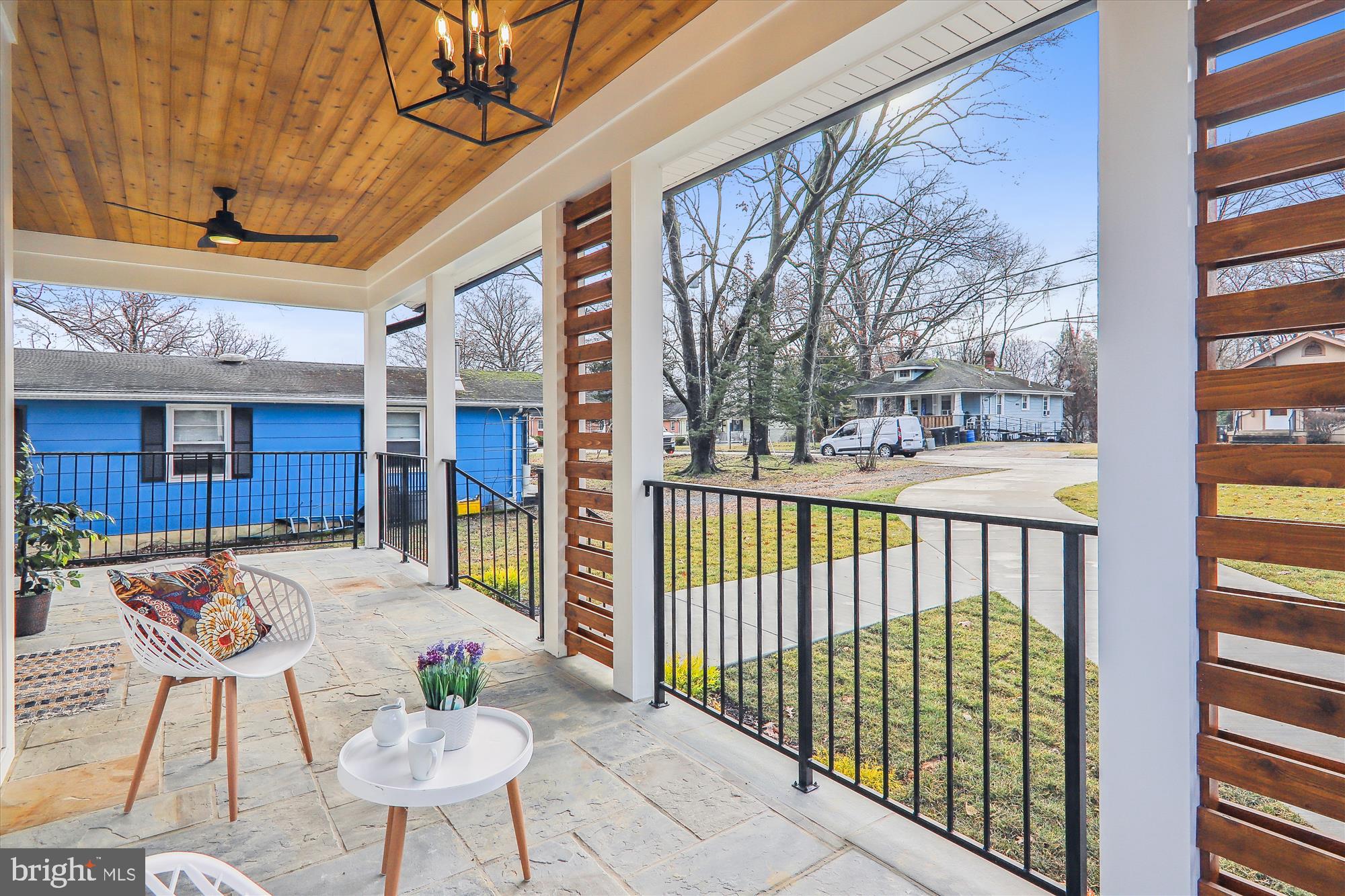 106 GENEVA AVE