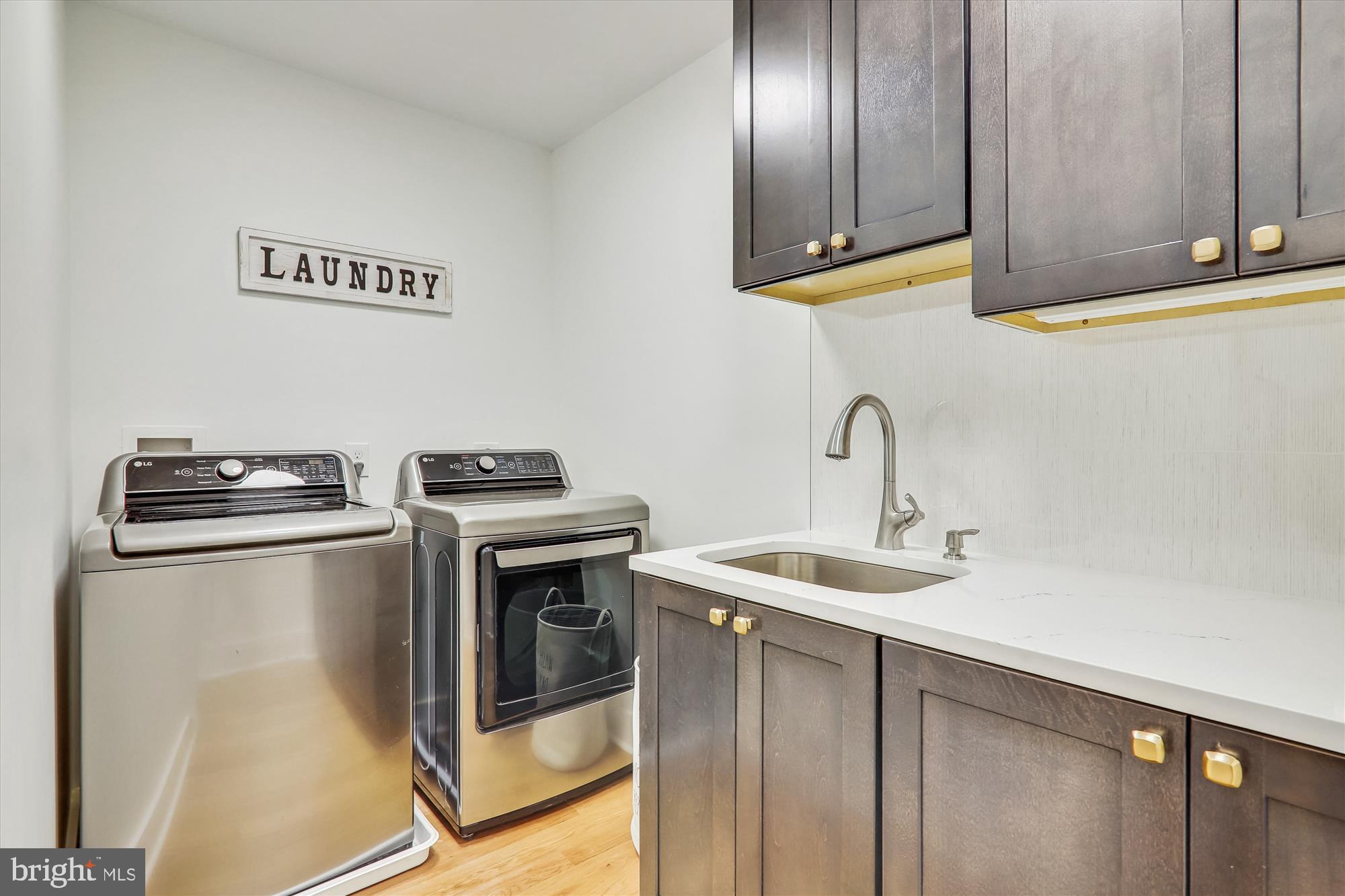 106 GENEVA AVE