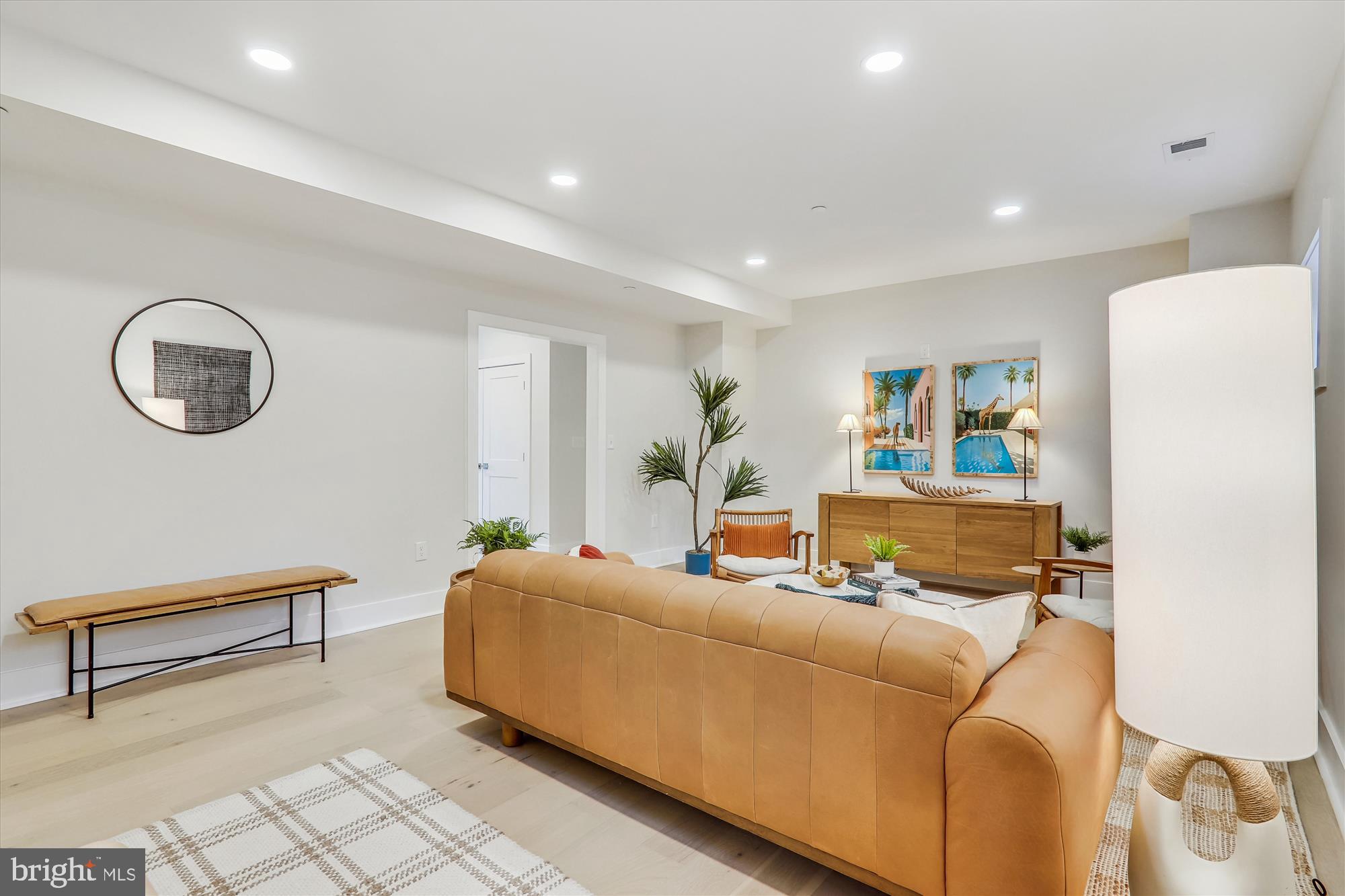106 GENEVA AVE