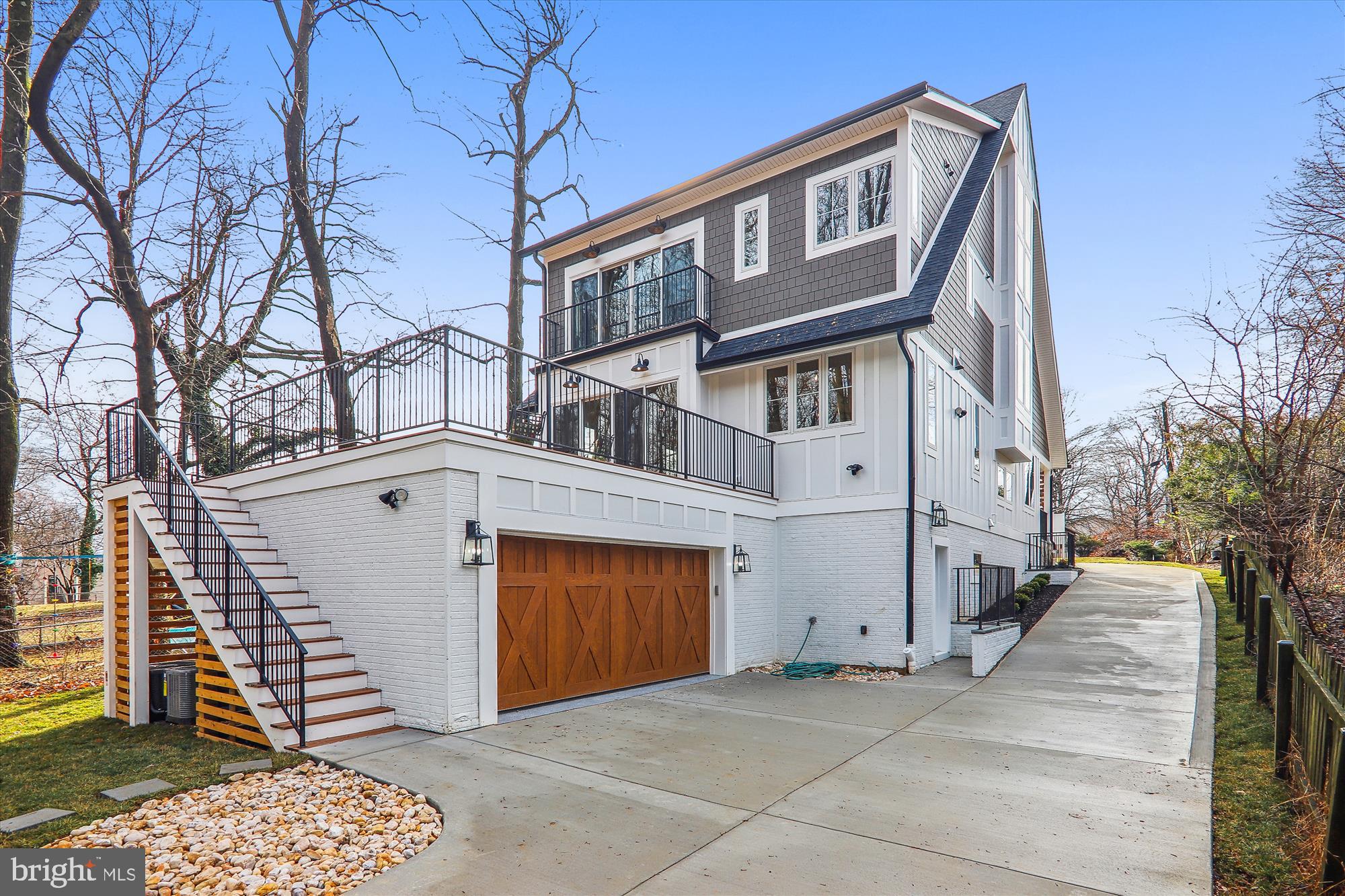 106 GENEVA AVE