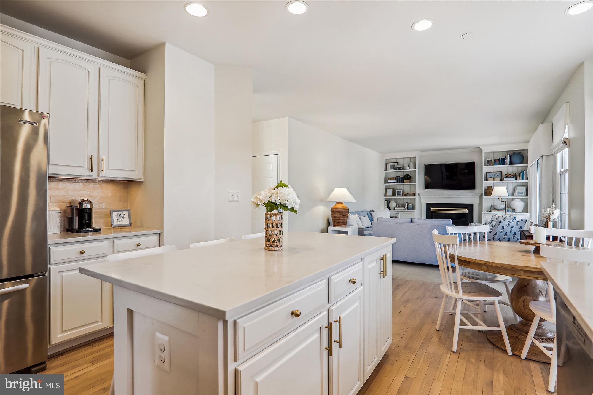 3108 DRUMM COURT