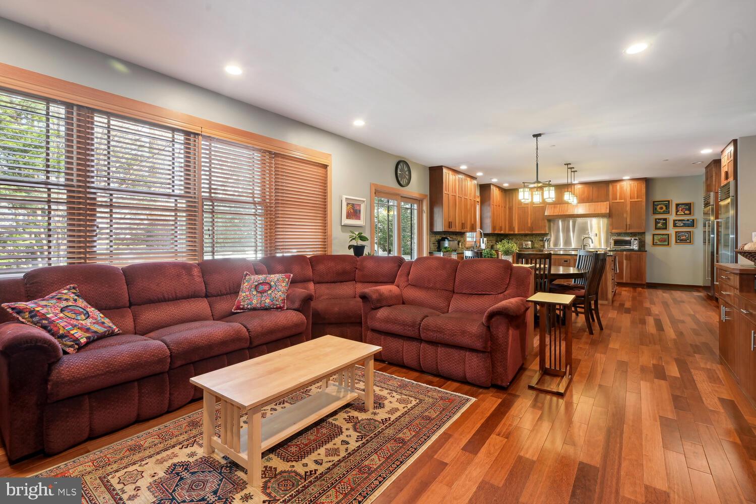 8101 CUSTER ROAD