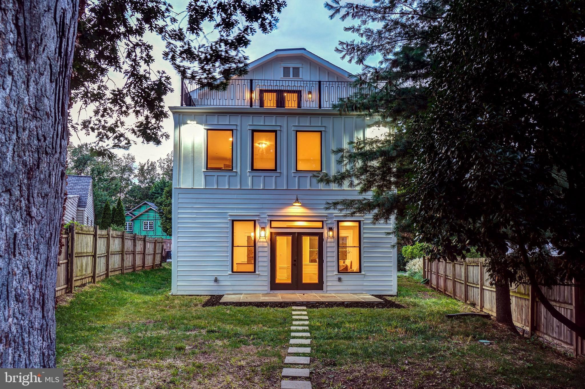 102 RITCHIE AVENUE