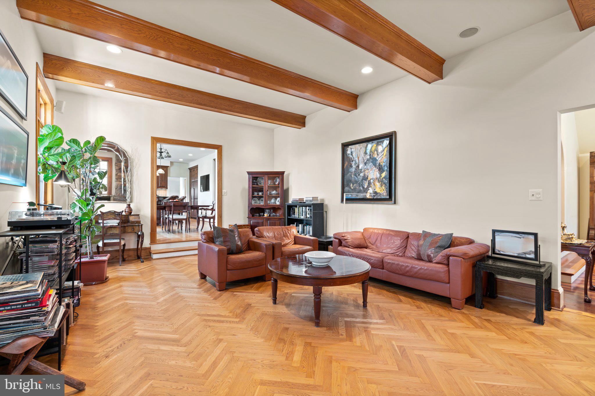 10720 RED BARN LANE