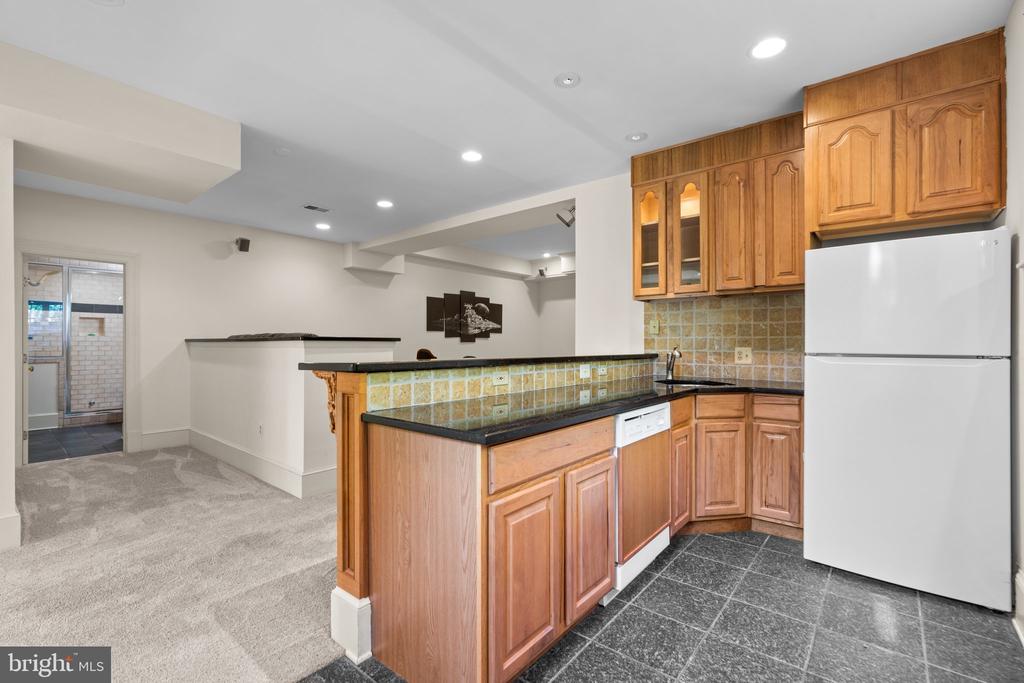 10720 RED BARN LANE