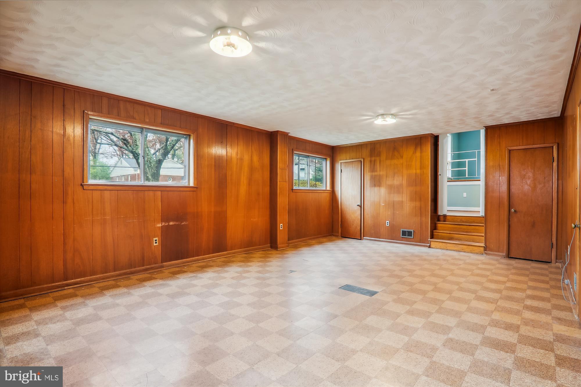 6311 TULSA LANE