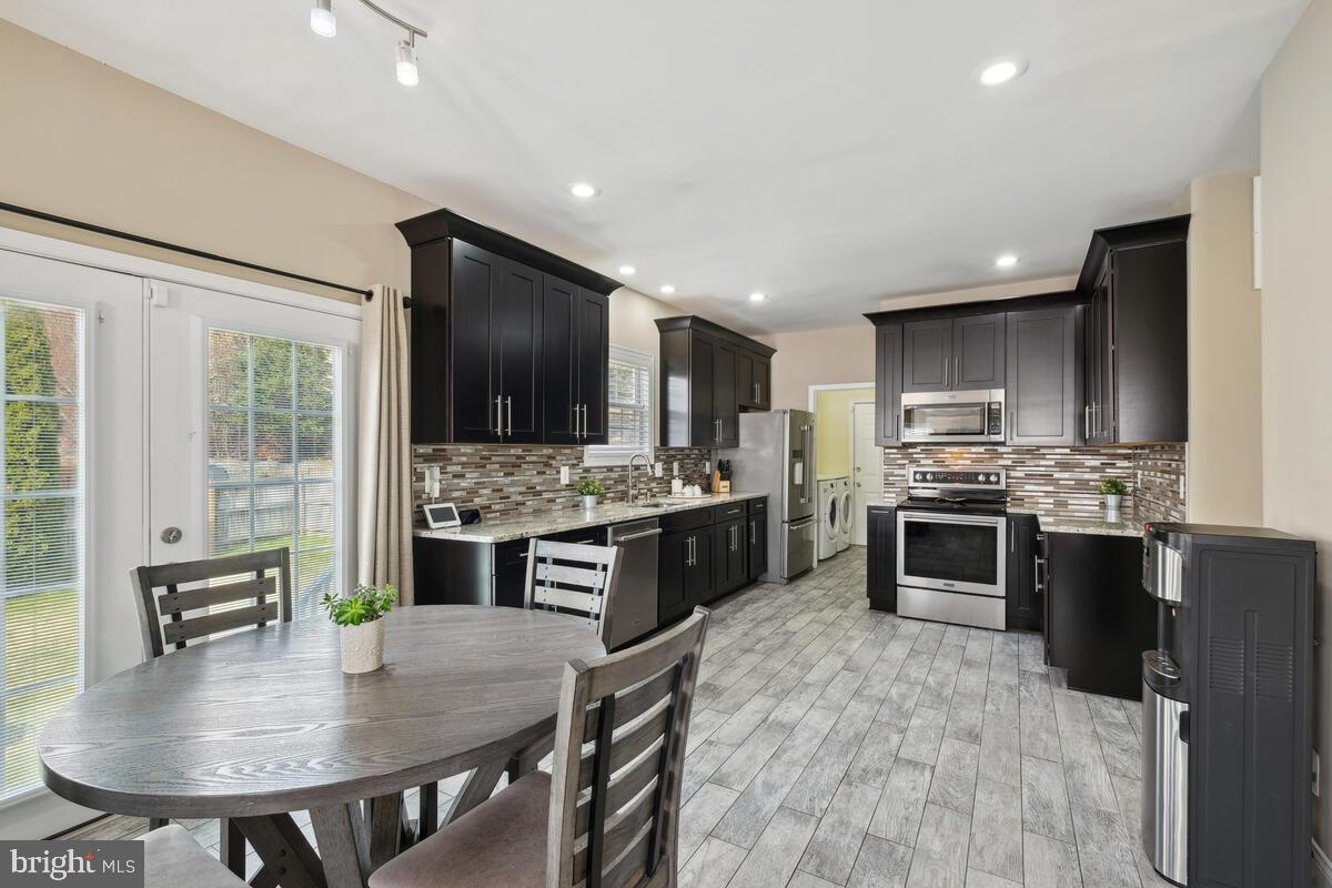 21014 SCOTTSBURY DRIVE