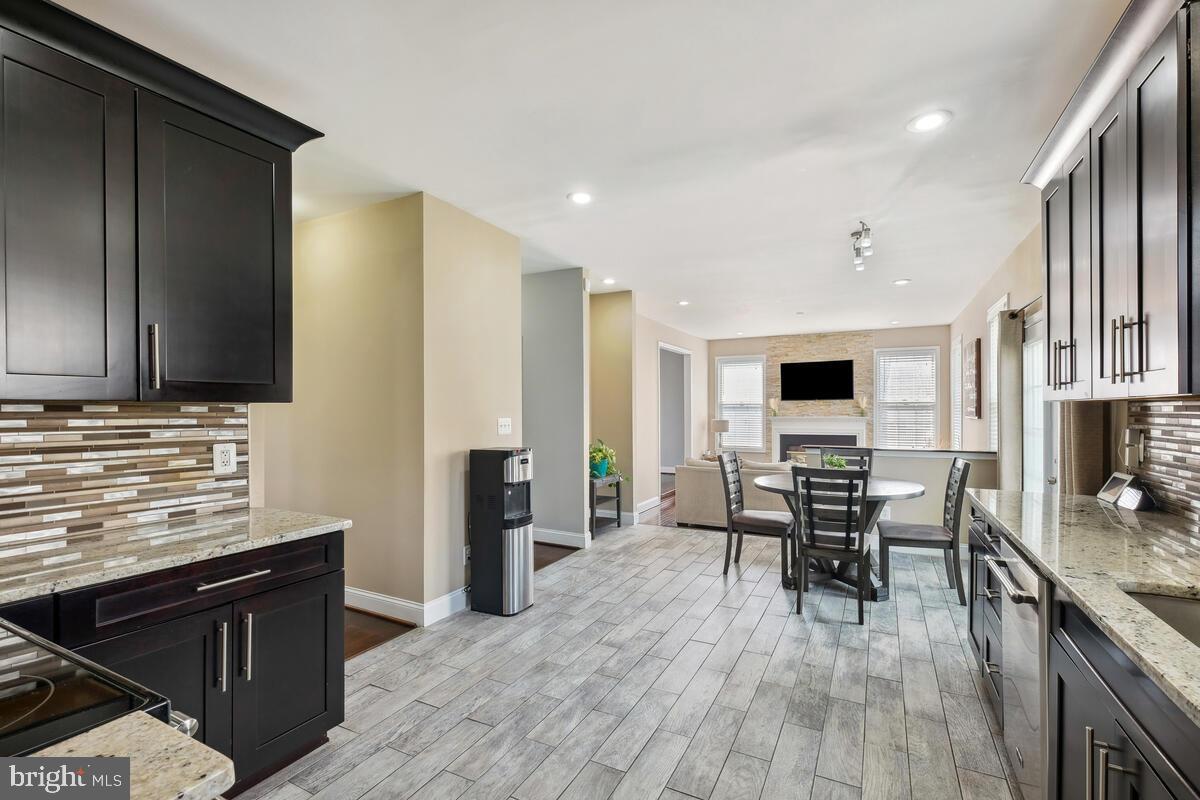 21014 SCOTTSBURY DRIVE