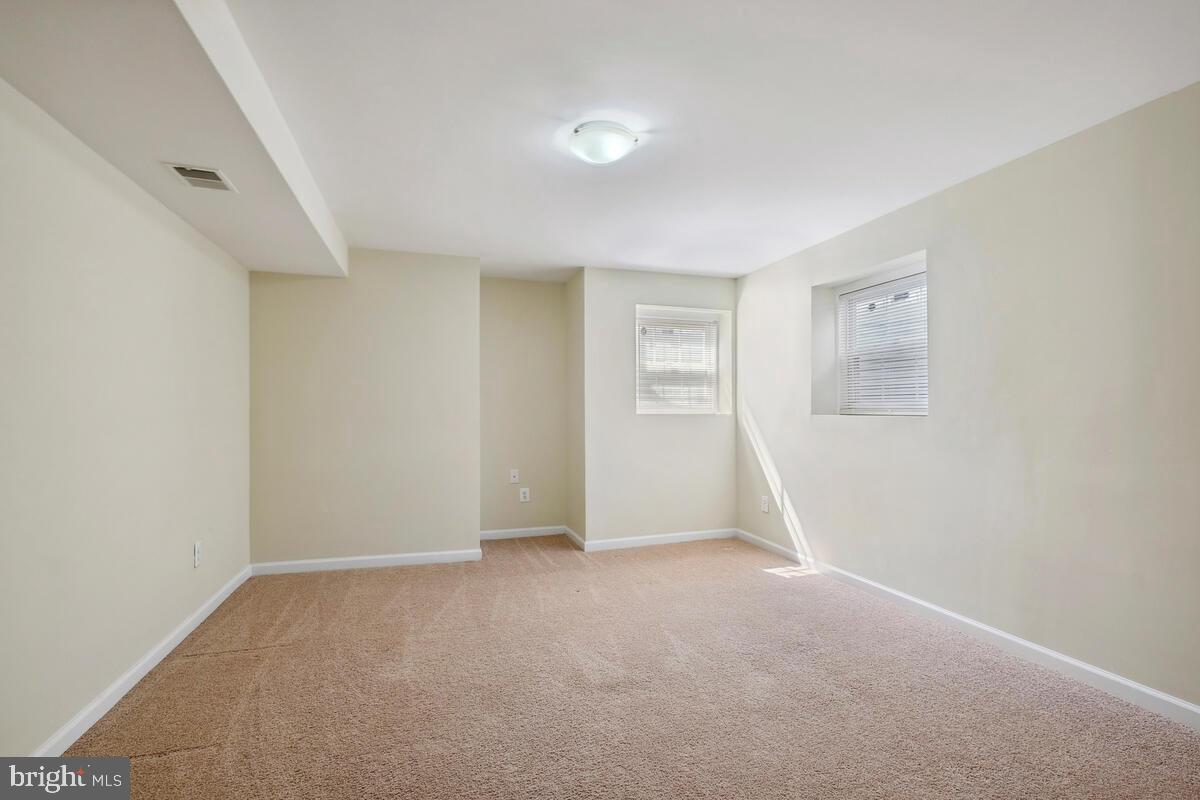 21014 SCOTTSBURY DRIVE