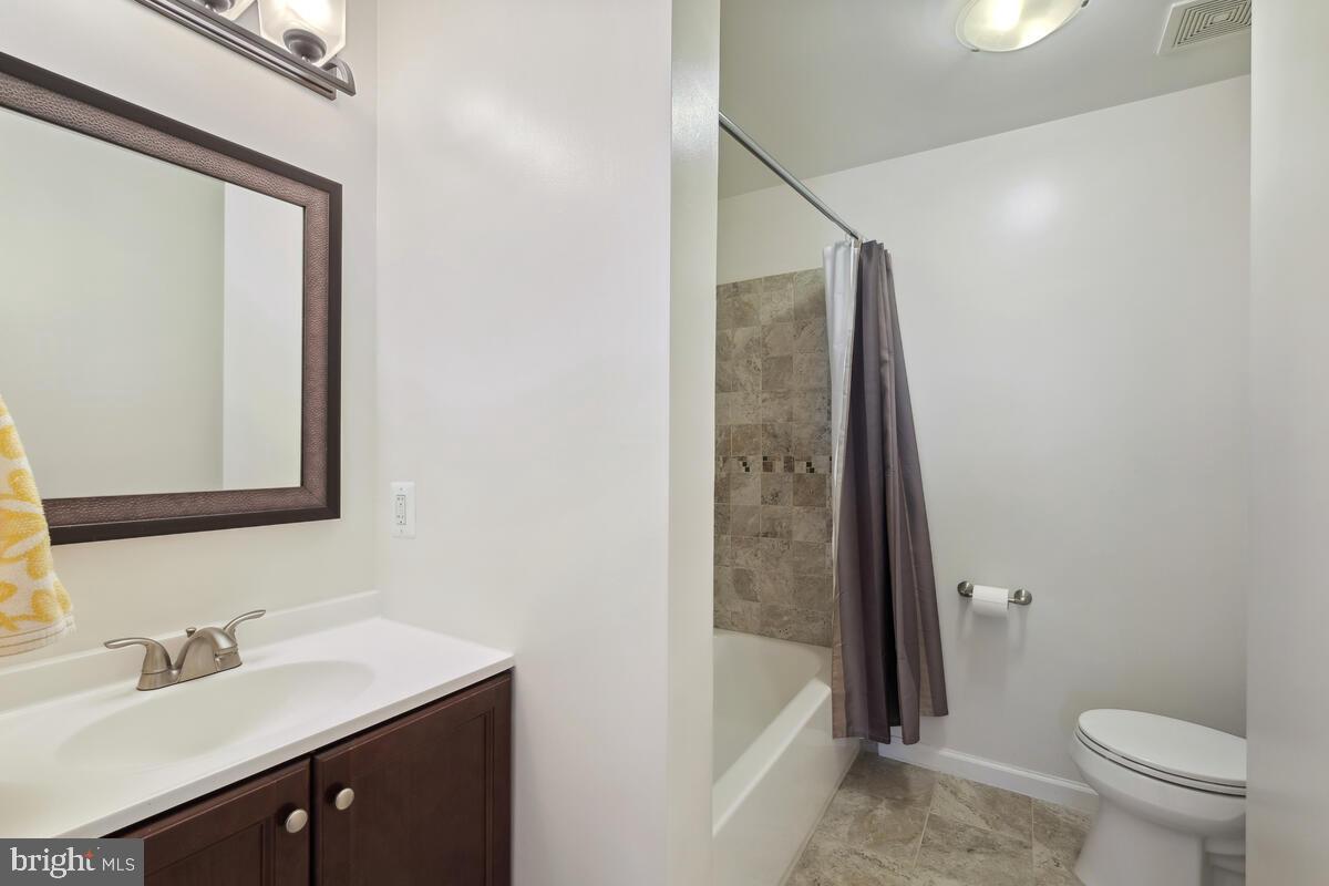 21014 SCOTTSBURY DRIVE