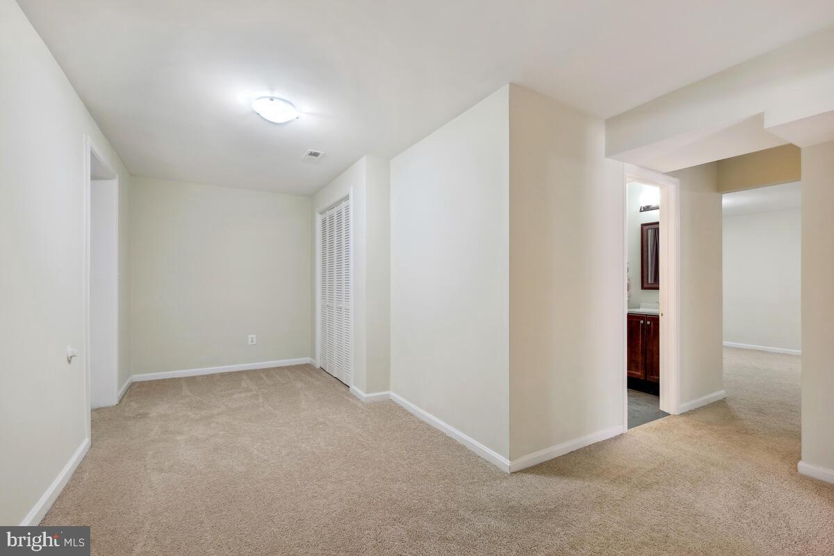 21014 SCOTTSBURY DRIVE