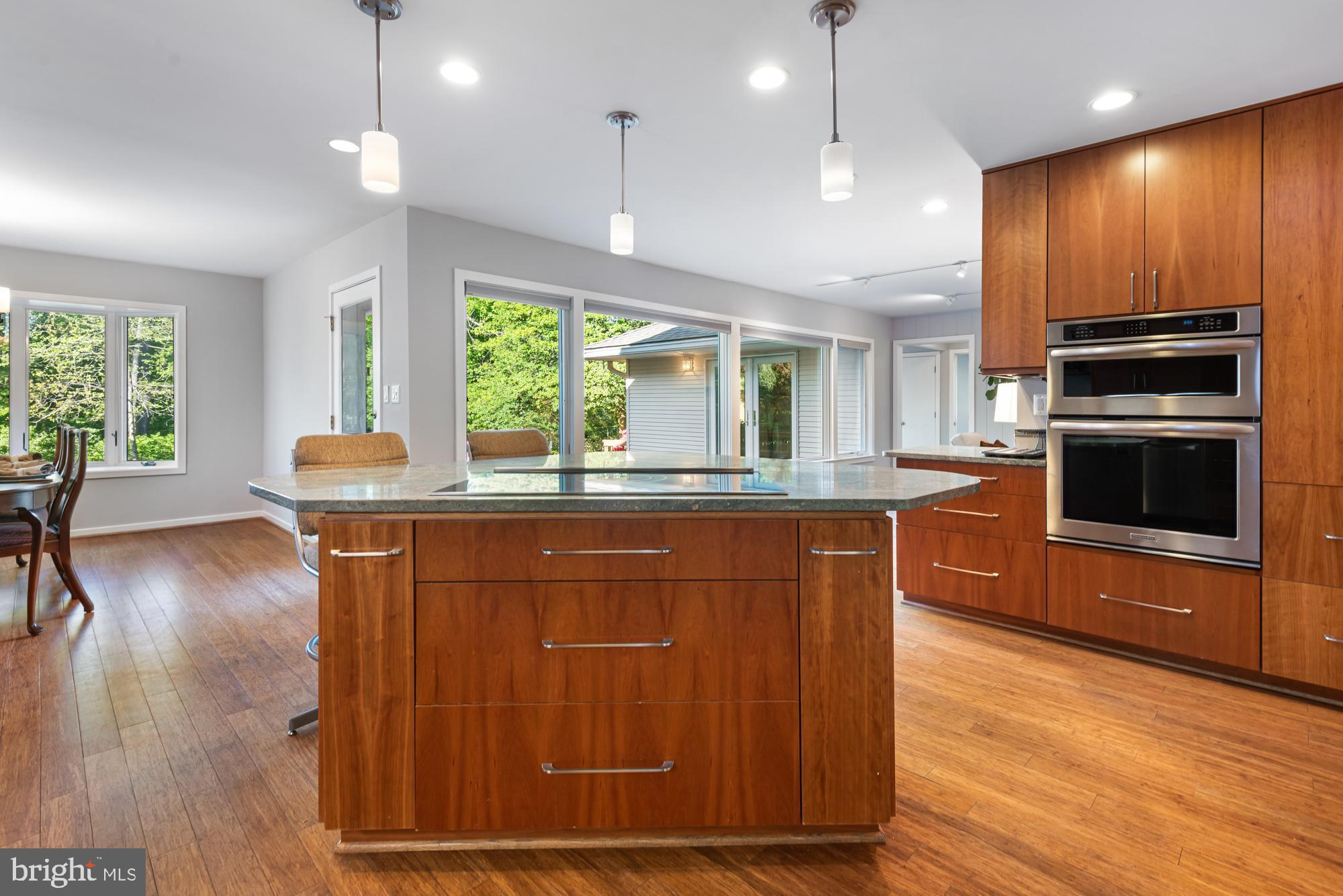 10126 PARKWOOD TERRACE