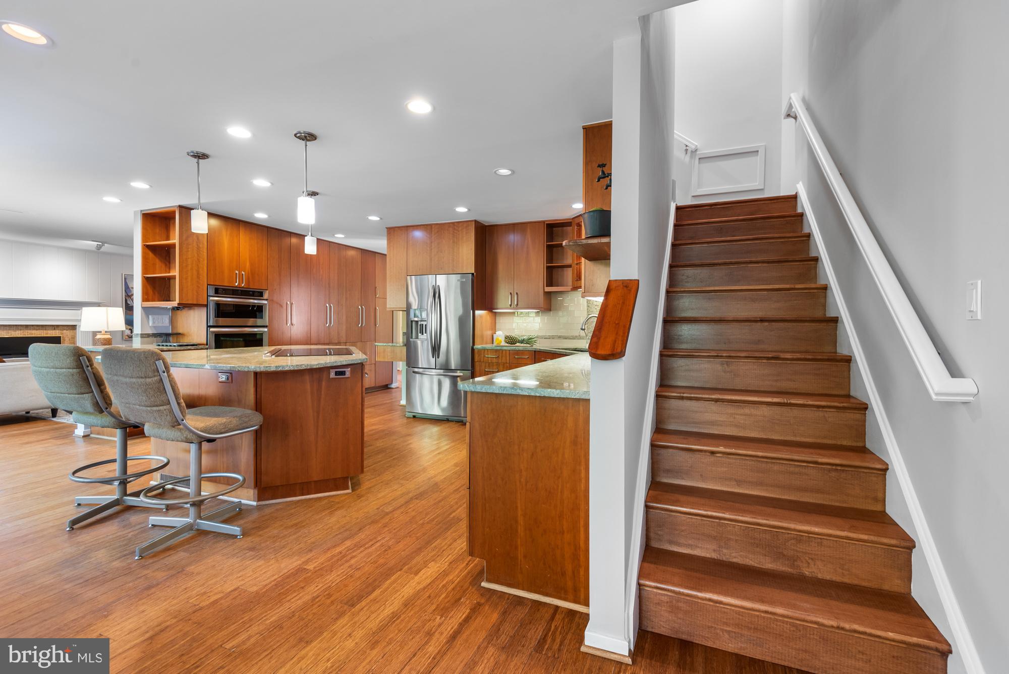 10126 PARKWOOD TERRACE